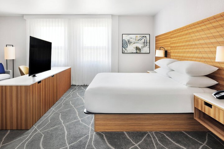Room 11 of 46