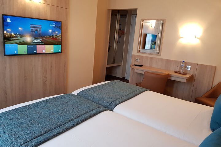Room 27 of 75
