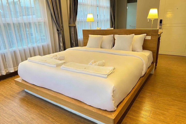 Room 4 of 47