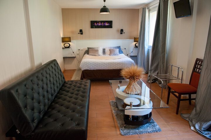 Room 19 of 46