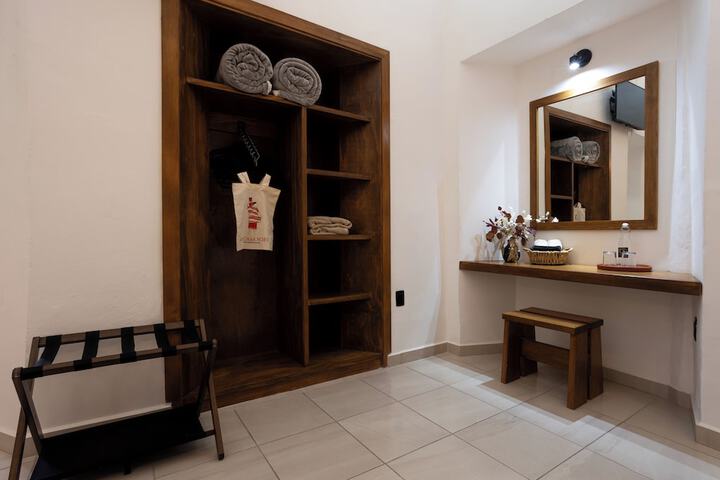 Room 8 of 67