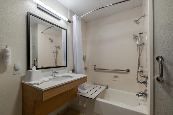 Clean Restrooms