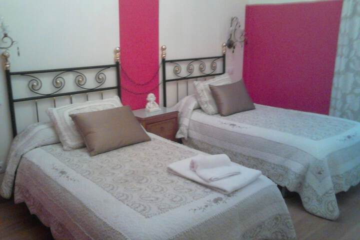 Room 3 of 3