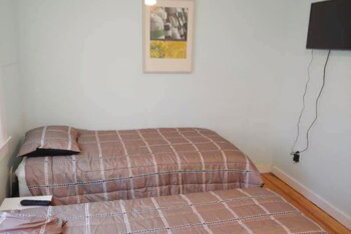 Room 17 of 19