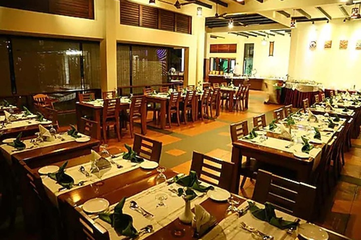 Dining 98 of 138