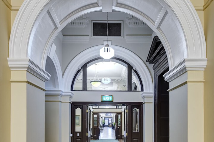Ballroom/Hall 20 of 25