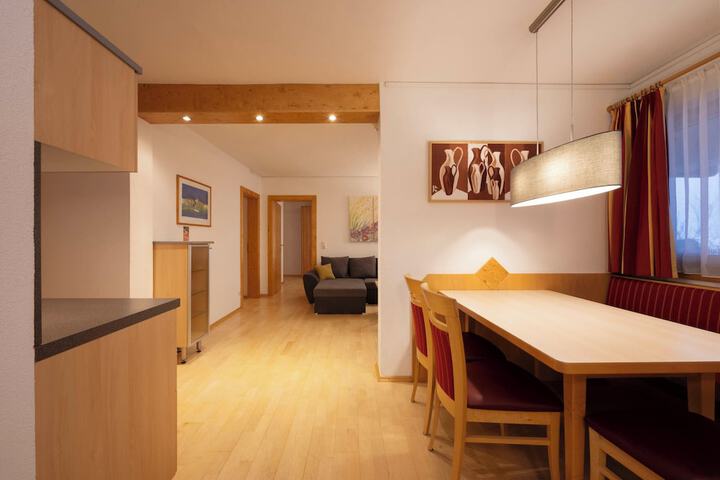 Room 26 of 65
