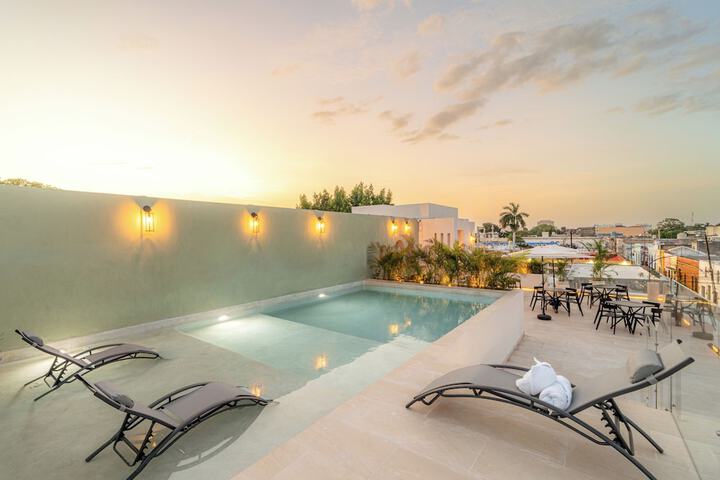 Hotel Serenata Santa Lucia Mérida