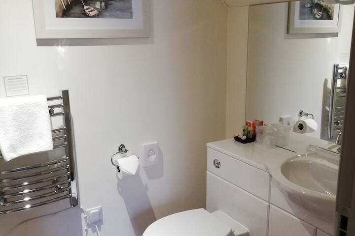 Bathroom Interior Photo