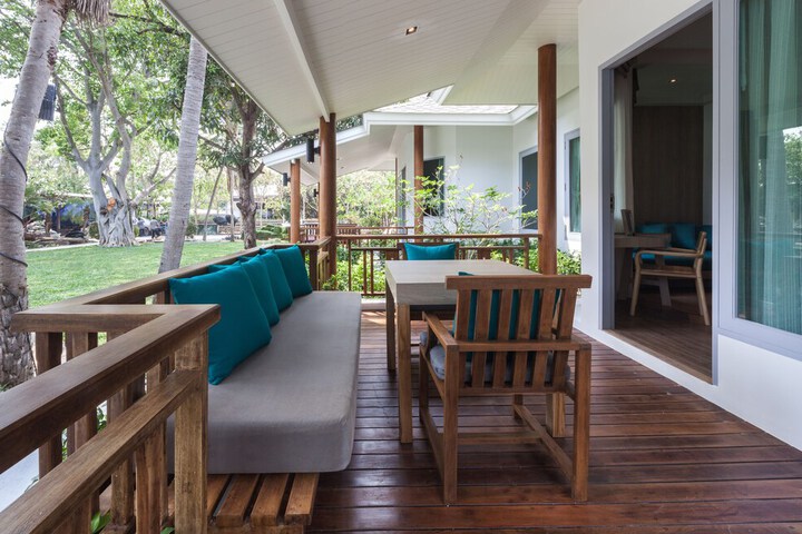 Terrace/Patio 16 of 48