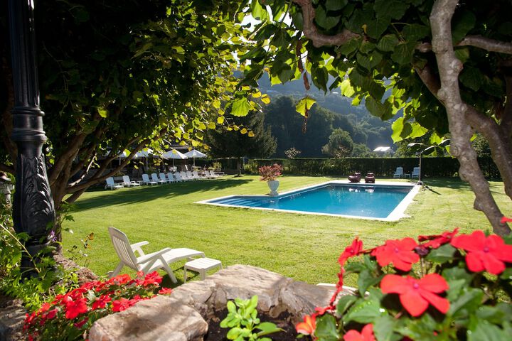 Pool 27 of 57