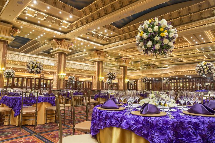 Ballroom/Hall 87 of 98