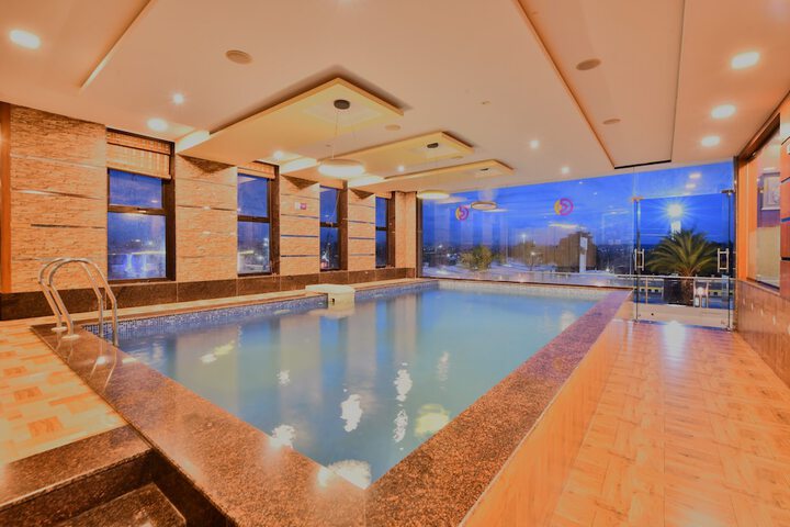 Pool 34 of 65