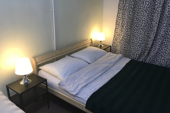 Room 42 of 46