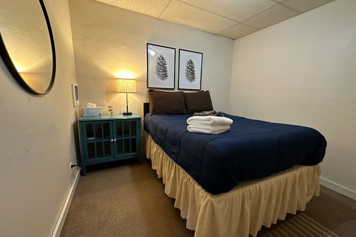 Room 25 of 46