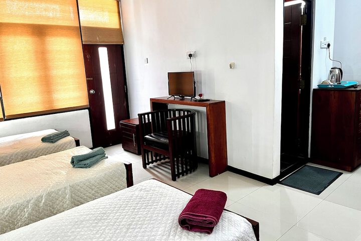 Room 8 of 62