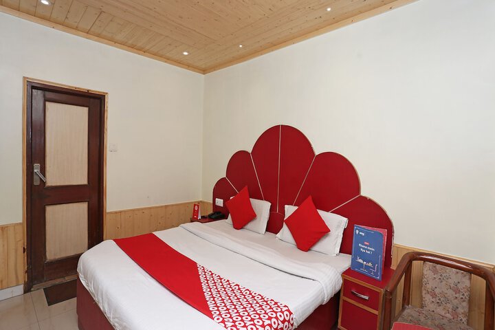 Room 13 of 25