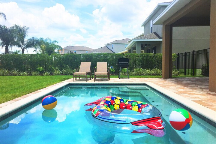 Encore Resort at Reunion 391 Burma ST in Citrus Ridge, FL