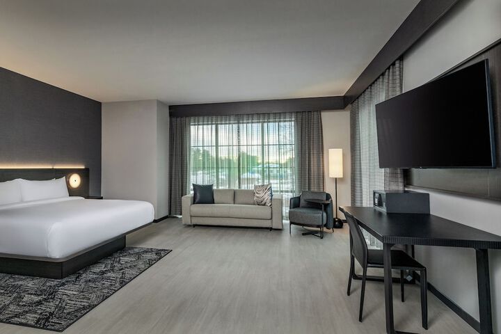 Room 5 of 31