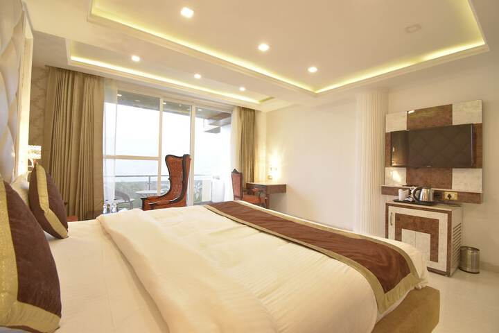 Room 49 of 111