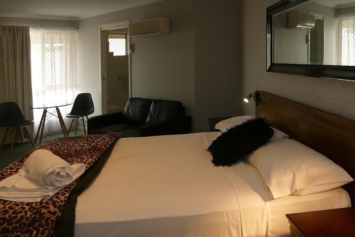 Room 21 of 75