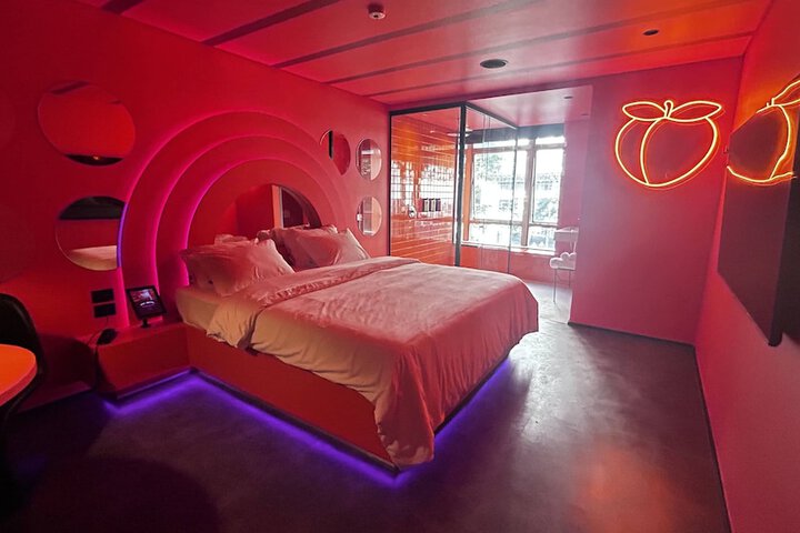 Room 4 of 35