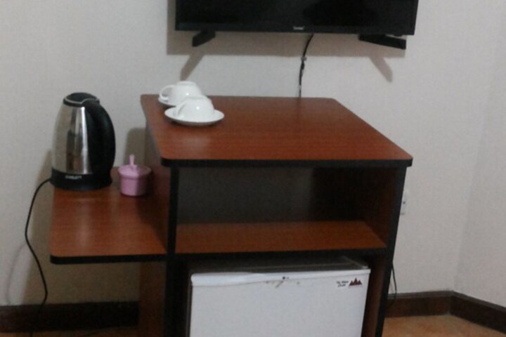 Room 30 of 115