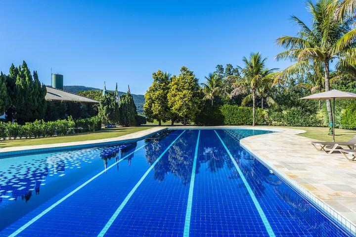 Pool 27 of 51