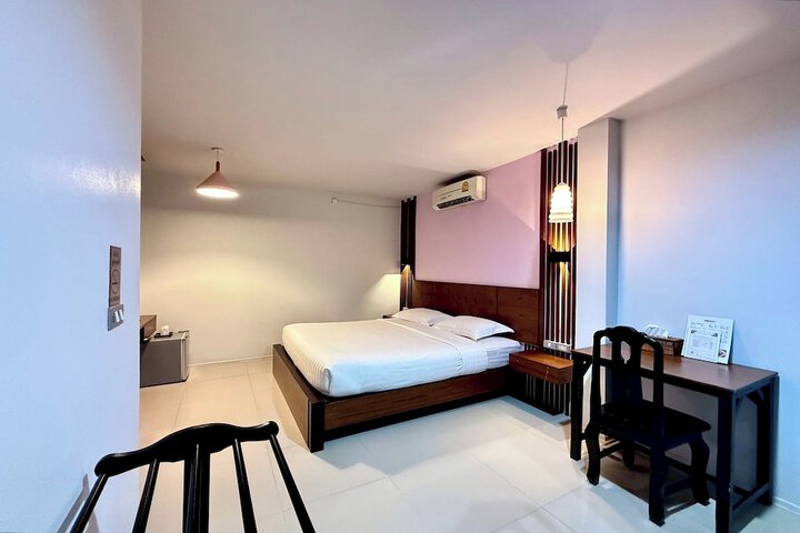 Room 18 of 62