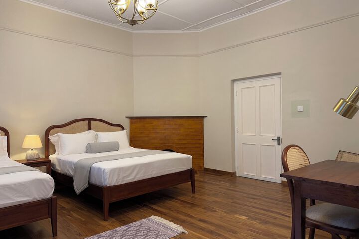 Room 11 of 57