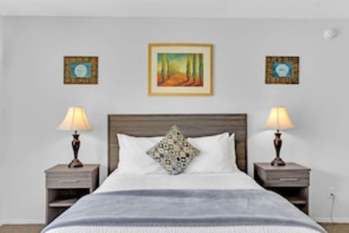 Room 55 of 150