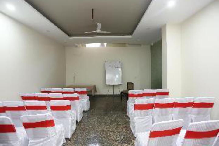 Room 19 of 23