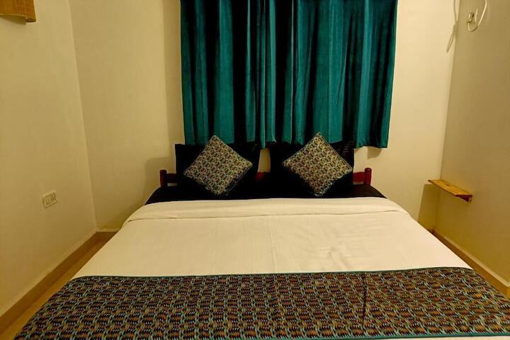 Room 20 of 49