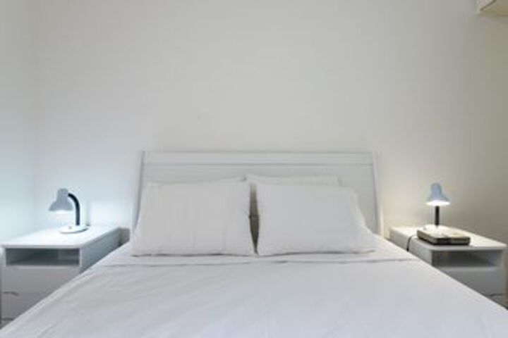 Room 14 of 34