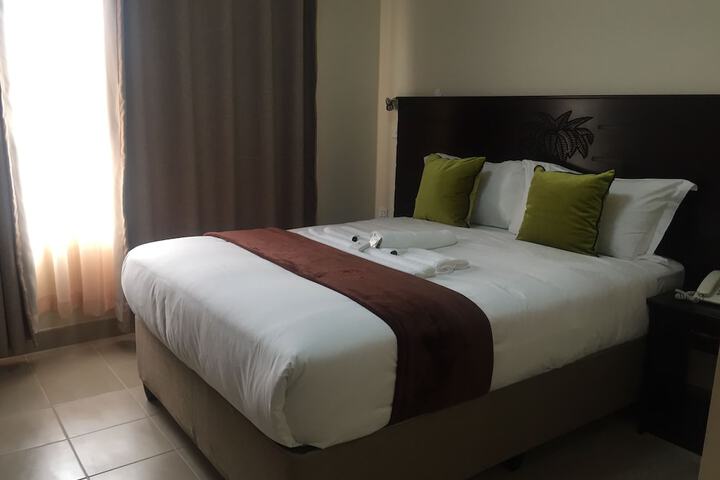 Room 21 of 74