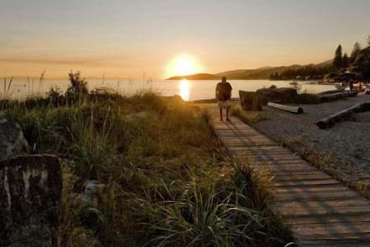 Property Grounds 22 of 30