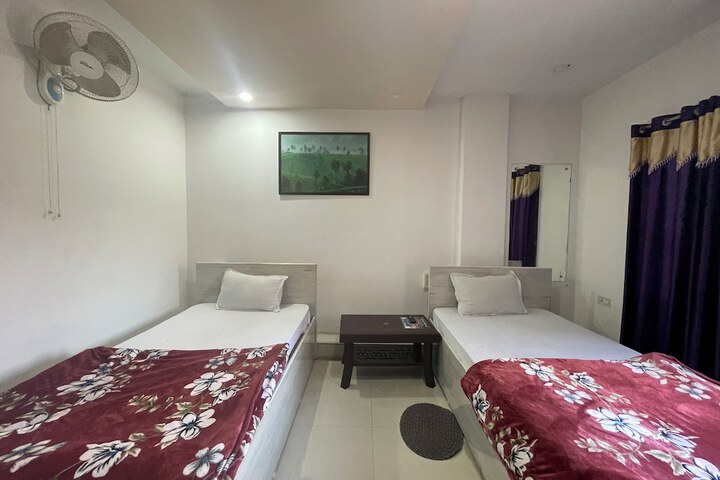 Room 34 of 94