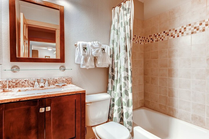 Room 14 of 17
