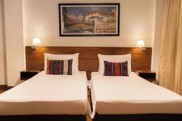 Room 5 of 22