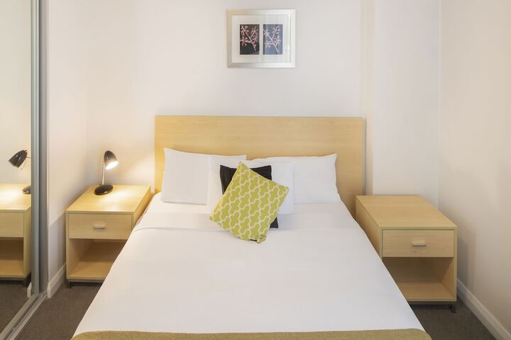 Room 15 of 63