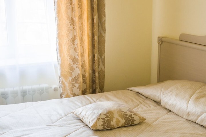 Room 15 of 42