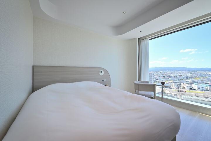 Room 56 of 121