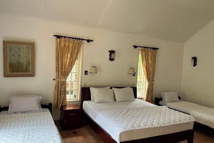 Room 17 of 126