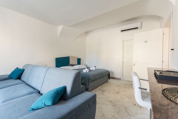 Room 15 of 29
