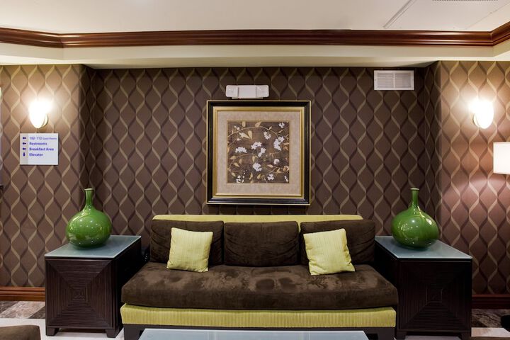 Hotel Interior 3 of 32