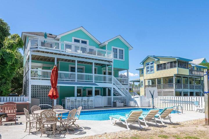 Family Tradition - Duck Landing Oceanside, 130 Yds to Beach, Pool, Hot Tub, Tiki Bar