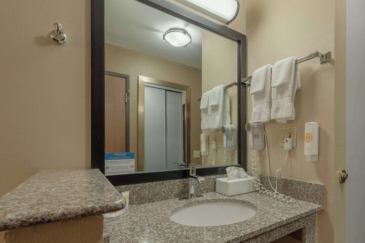 Room 55 of 132