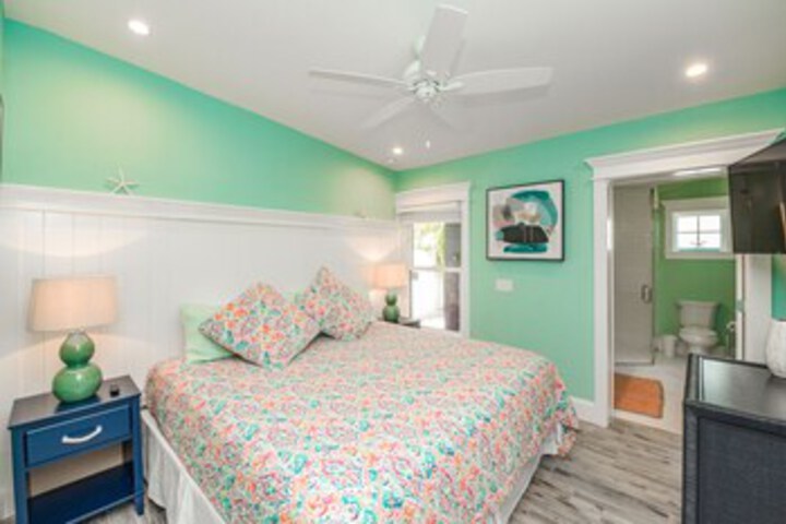 Room 22 of 25