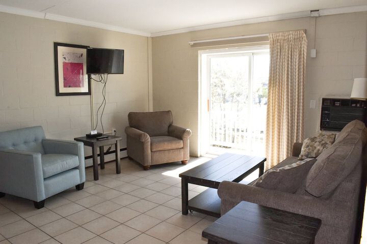 Standard Suite 1 Bedroom (11 of 19)