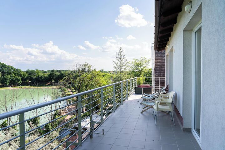 Terrace/Patio 70 of 71